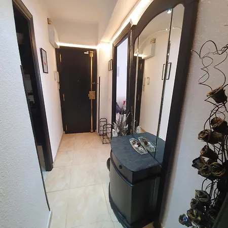 Marques Center * Бенидорм