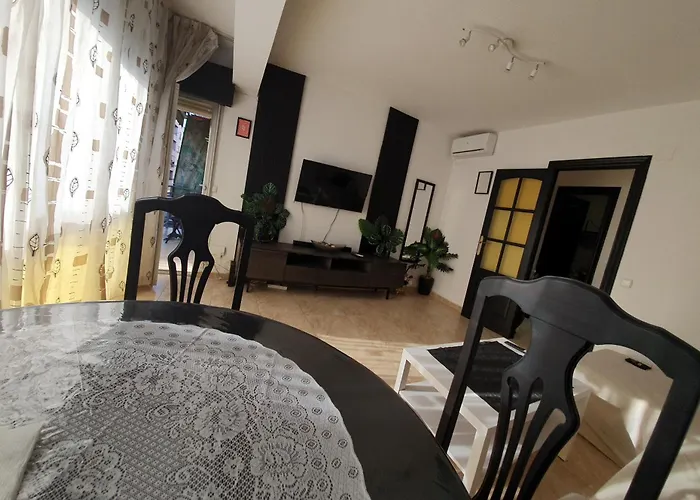 Appartement Marques Center *