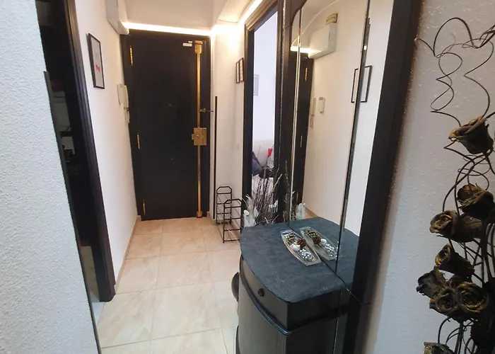 Marques Center * Benidorm